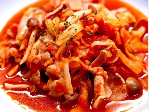 白菜と豚バラ肉のトマト煮込み